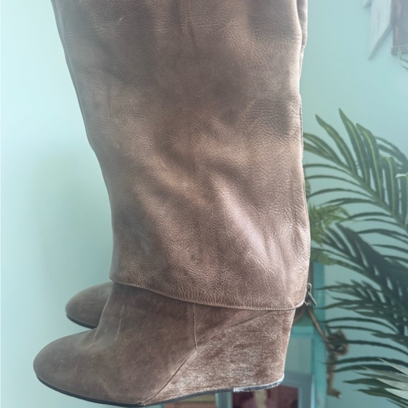 Light brown/taupe leather boots w wedge. Worn 2x’s. Sz 10. They are too big. - Picture 4 of 10